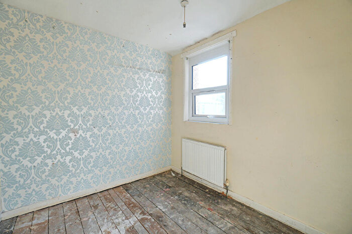 3 Bedroom Terraced House For Sale In Moore Street, Bootle, L20