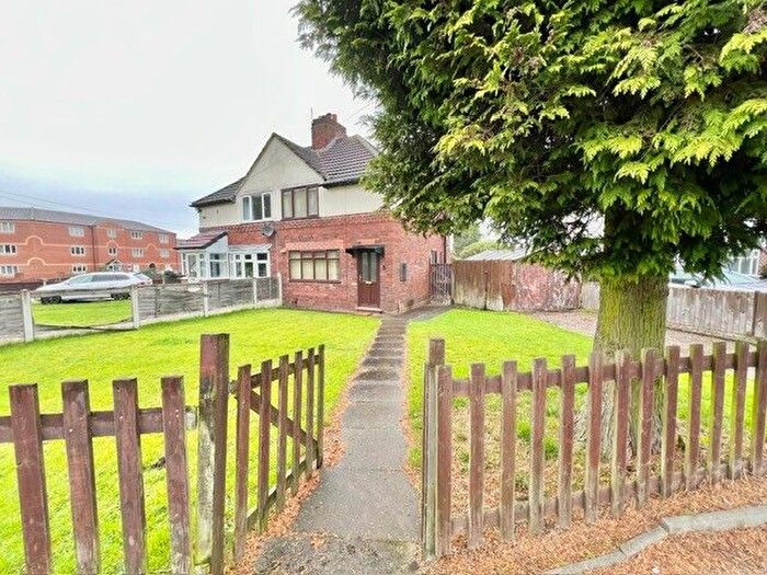 2 Bedroom Property To Rent In Oak Road, Walsall, WS4