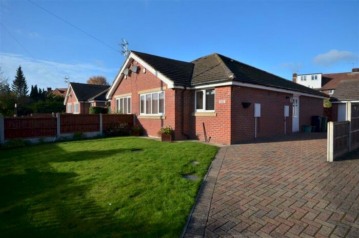 2 Bedroom Bungalow To Rent In Cornlands Road, Acomb YO24