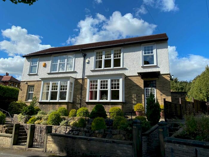 3 Bedroom Semi-Detached House To Rent In Allison Drive, Huddersfield, West Yorkshire, HD2