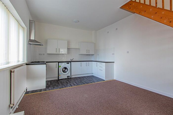 1 Bedroom Flat To Rent In Janet Street, Splott, CF24