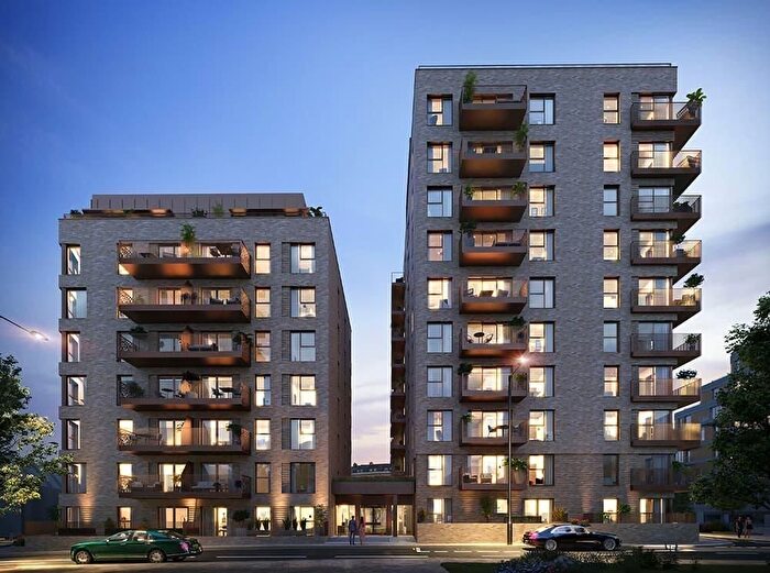 1 Bedroom Flat For Sale In Adam Walk, Crabtree Lane, London, SW6