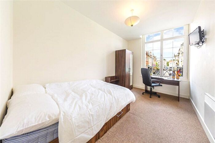 4 Bedroom Apartment To Rent In Princess Victoria Street, Clifton, Bristol, BS8