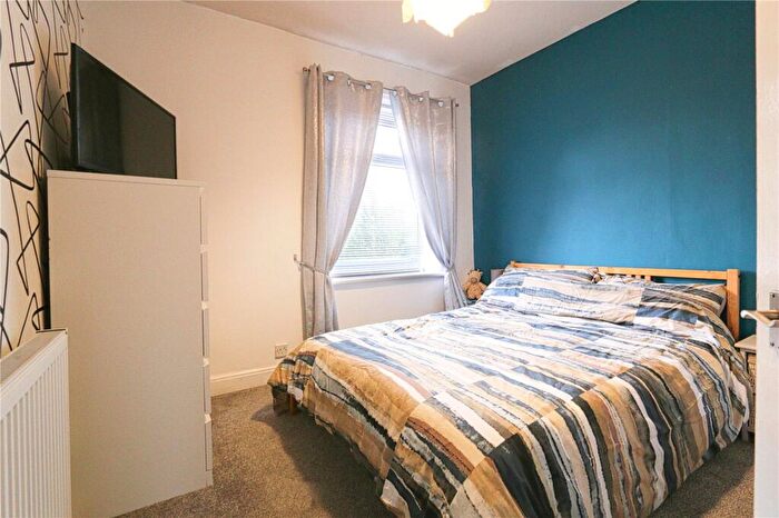 3 Bedroom Terraced House For Sale In Coronation Street, Denton, Manchester, Greater Manchester, M34