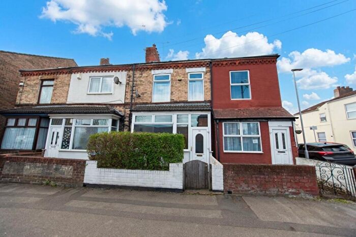 3 Bedroom Terraced House For Sale In Albert Avenue, Hull, HU3