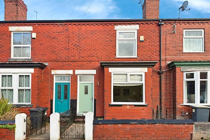 3 Bedroom Terraced House For Sale In Niagara Street, Davenport, SK2