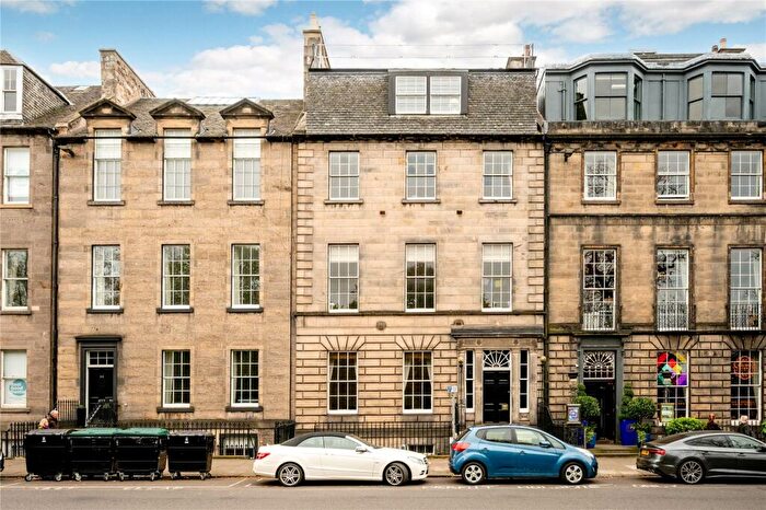 1 Bedroom Apartment For Sale In Queen Street, New Town, Edinburgh, EH2
