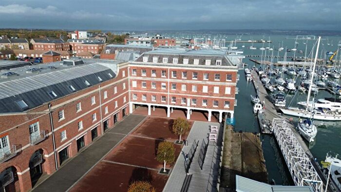2 Bedroom Apartment For Sale In The Granary And Bakery, Royal Clarence Marina, Weevil Lane, Gosport, PO12
