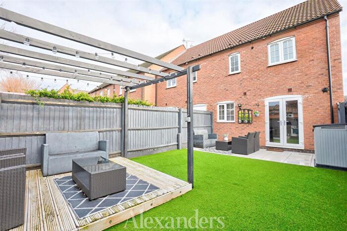 3 Bedroom End Of Terrace House For Sale In Roman Close, Barrow Upon Soar, LE12