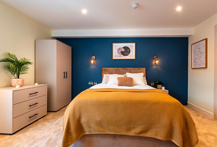 Studio To Rent In Room, Walter Street, DE1