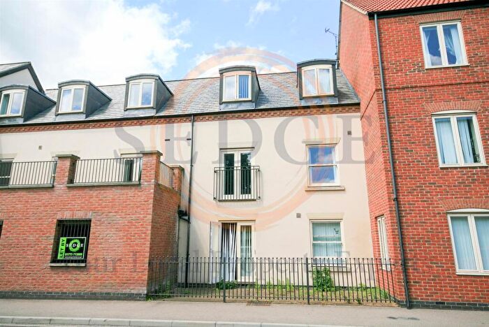 1 Bedroom Apartment For Sale In Flat, Double Street, PE11