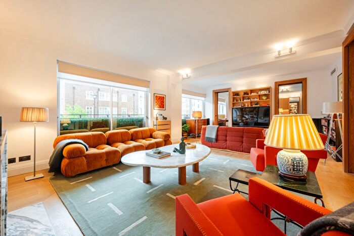 3 Bedroom Flat For Sale In Sussex Lodge, Sussex Place, W2