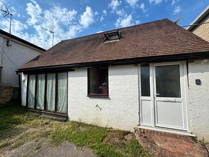 1 Bedroom Bungalow To Rent In Sutton Valence Hill, Sutton Valence, ME17