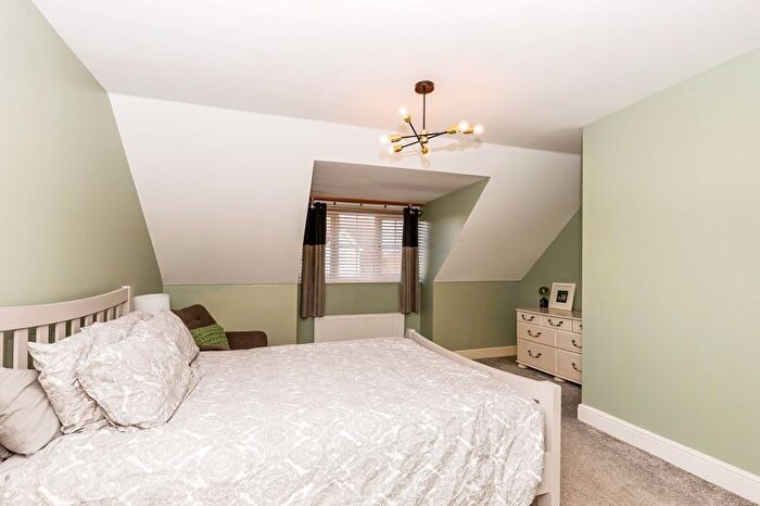 3 Bedroom End Of Terrace House For Sale In Parc Y Garreg, Kidwelly, Carmarthenshire, SA17