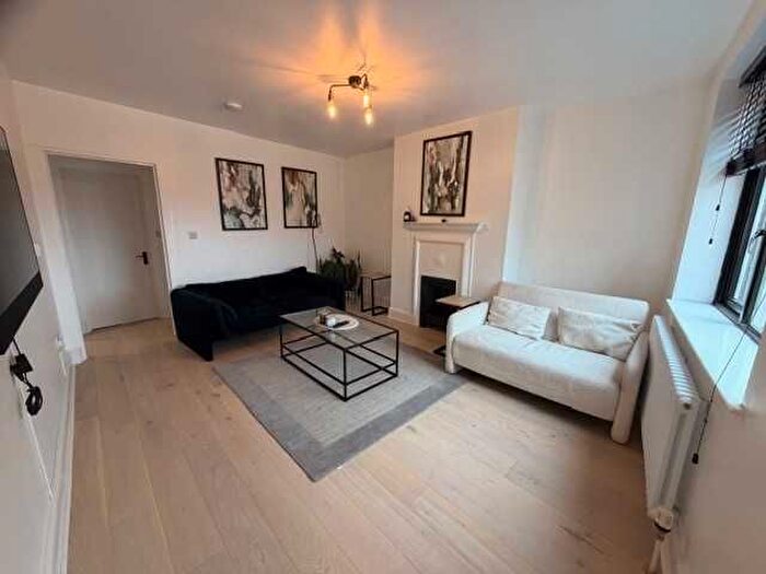 2 Bedroom Flat To Rent In North View, Westbury Park, Bristol, BS6