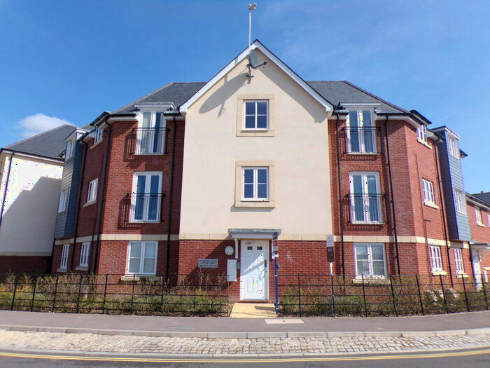 1 Bedroom Flat To Rent In Romsey, SO51
