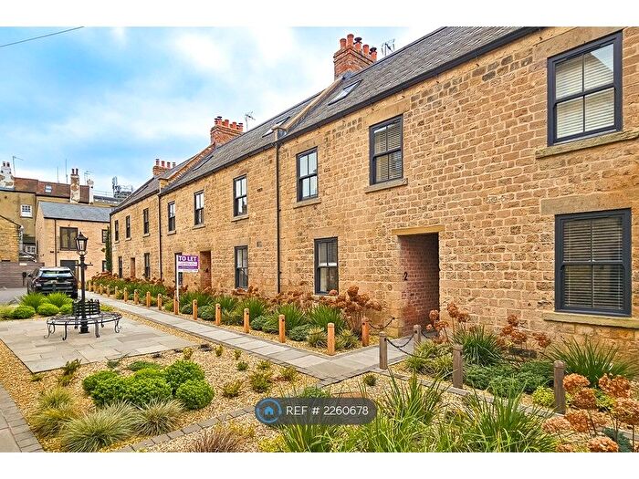 3 Bedroom Terraced House To Rent In Kirkgate, Knaresborough, HG5