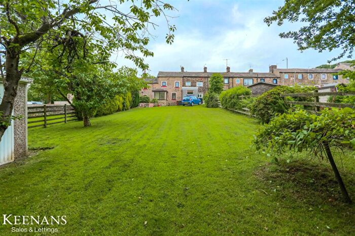 2 Bedroom Terraced House For Sale In Walverden Road, Brierfield, Nelson, BB9