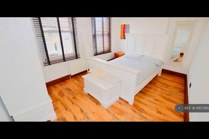 4 Bedroom Terraced House To Rent In Frith Road, London, E11