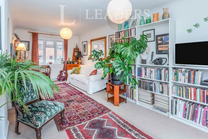 3 Bedroom Semi-Detached House To Rent In The Maltings, Chackmore, MK18