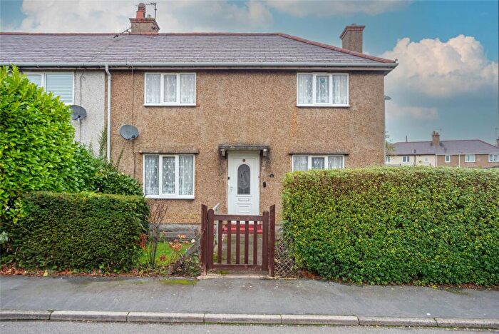 3 Bedroom Semi-Detached House For Sale In Walton Road, Llandudno Junction, Conwy, LL31