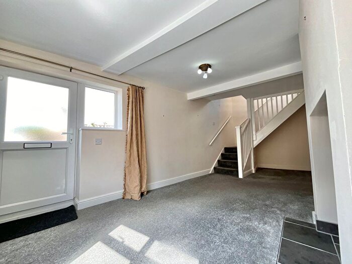 2 Bedroom Detached House For Sale In High Street, Kingsley, ST10