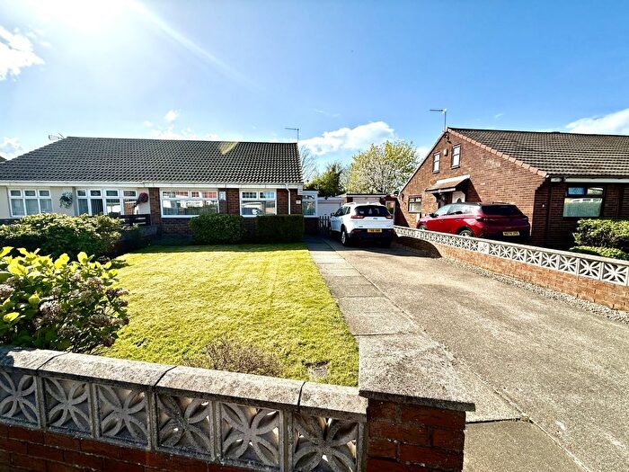 2 Bedroom Semi Detached Bungalow For Sale In Queensland Road, Hartlepool, TS25