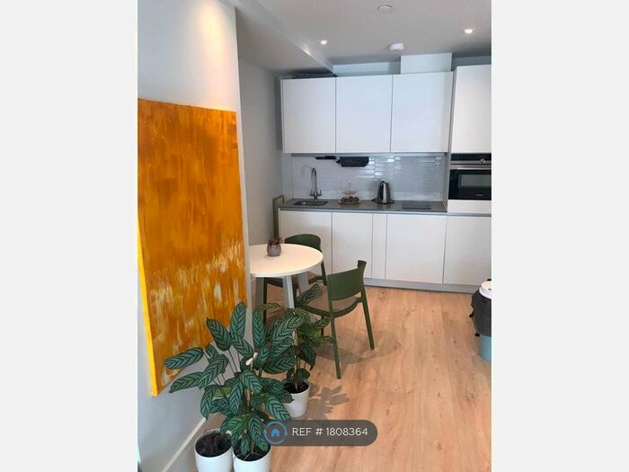 1 Bedroom Flat To Rent In Park, London, HA9