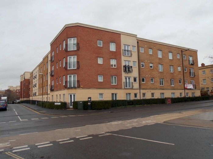 2 Bedroom Flat To Rent In Doudney Court, Bedminster, BS3