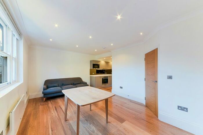 1 Bedroom Flat To Rent In Rupert Street, Soho, London, W1D