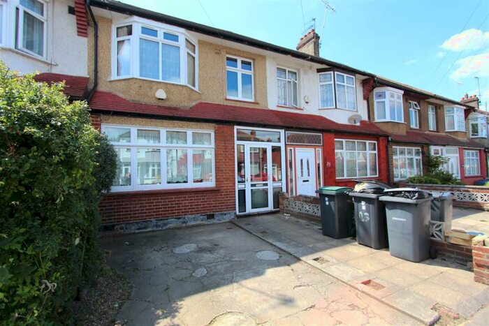 3 Bedroom Terraced House To Rent In Walpole Road, Tottenham, N17