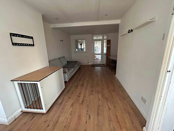 2 Bedroom Semi-Detached House To Rent In Hounslow Road, Feltham, TW13