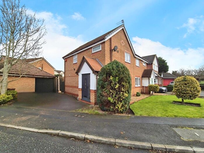3 Bedroom Semi Detached House For Sale In Three Acres Drive, Stockport, Greater Manchester, SK5