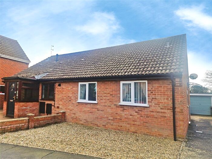 2 Bedroom Bungalow For Sale In High House Avenue, Wymondham, Norfolk, NR18