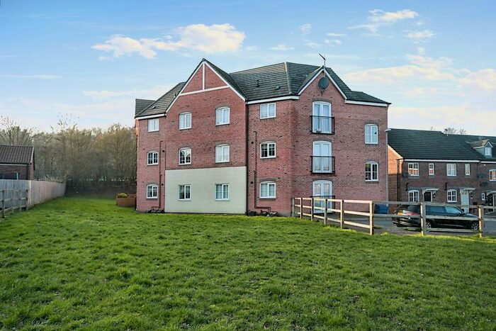 2 Bedroom Flat To Rent In Henfrey Drive, Annesley, Nottingham, Nottinghamshire, NG15