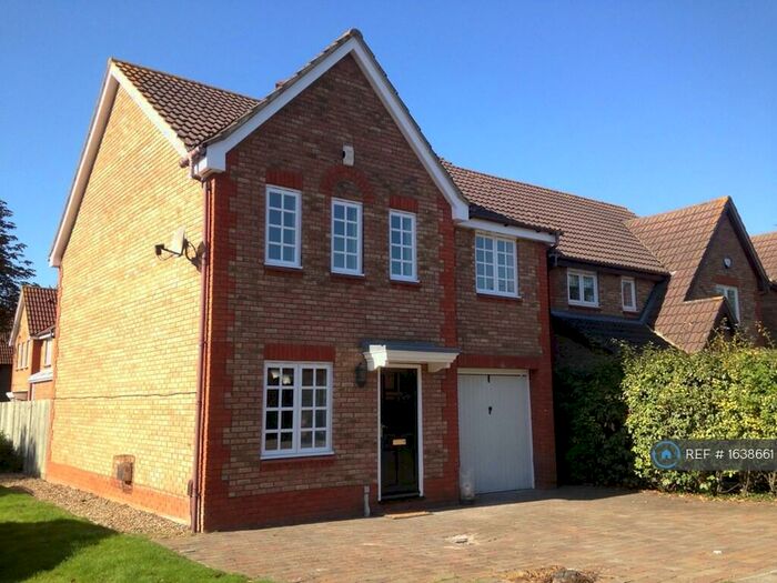 4 Bedroom Detached House To Rent In Redding Close, Dartford, DA2