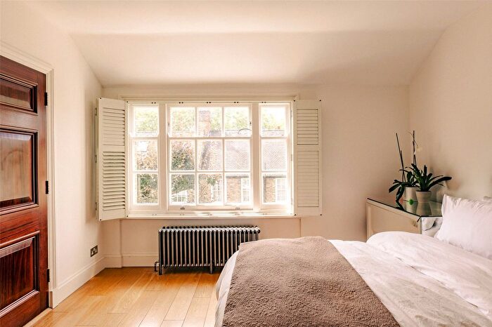 5 Bedroom Terraced House For Sale In The Vale, Chelsea, SW3