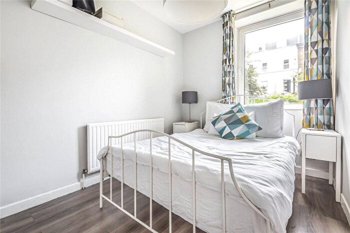 1 Bedroom Flat To Rent In York Road, Battersea, London, SW11