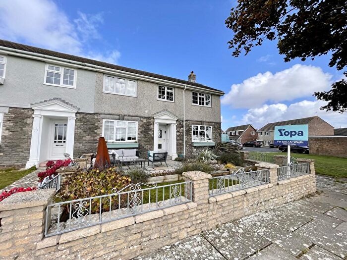 4 Bedroom Semi-Detached House For Sale In Daniel Hopkin Close, Llantwit Major, CF61