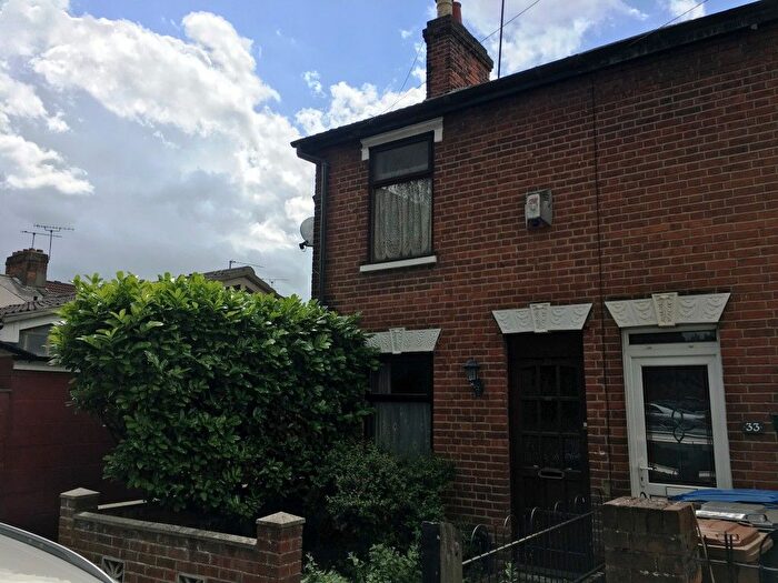2 Bedroom Terraced House To Rent In Waterloo Road, Ipswich, IP1