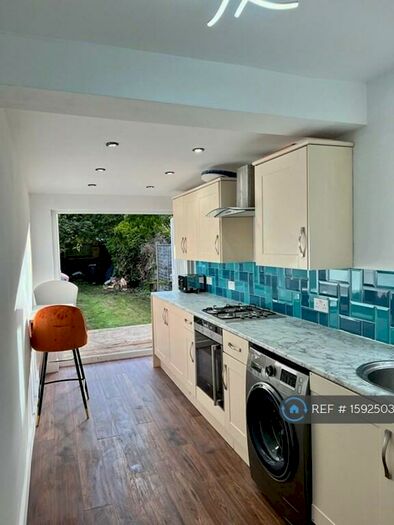 2 Bedroom Terraced House To Rent In Guy Street, Warwick, CV34