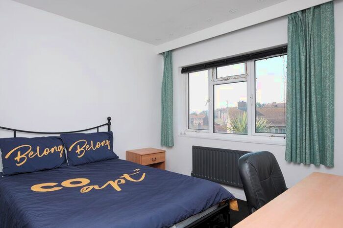 5 Bedroom Terraced House To Rent In Craven Road, Brighton, BN2