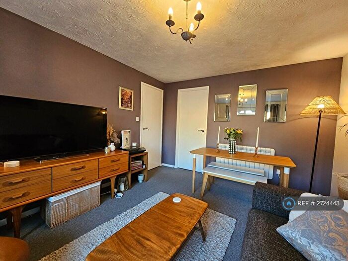 1 Bedroom Flat To Rent In Butlers Close, Bristol, BS5