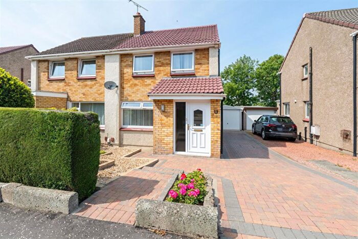 3 Bedroom Semi-detached House For Sale In Corslet Road, Currie, EH14