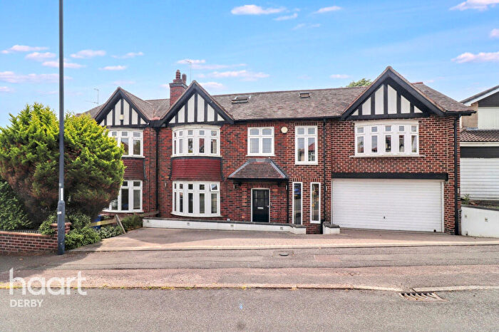 8 Bedroom Semi-Detached House For Sale In South Avenue, Littleover, DE23