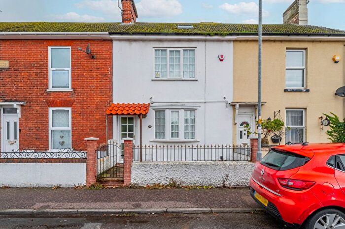 2 Bedroom Terraced House For Sale In Russell Road, Great Yarmouth, NR30