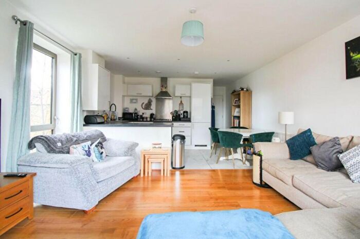 1 Bedroom Flat To Rent In Nihill Place, Croydon, London, CR0