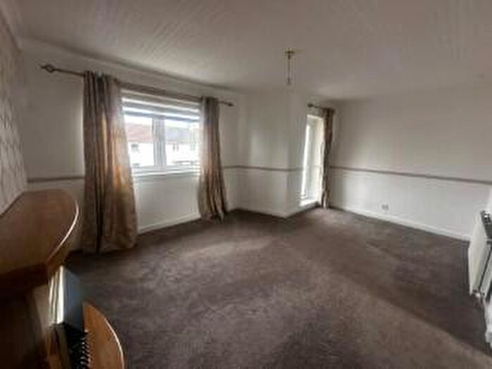 2 Bedroom Flat To Rent In Arnprior Road, Glasgow, G45