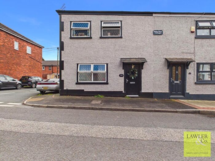 3 Bedroom End Of Terrace House For Sale In High Street, Hyde, Greater Manchester, SK14