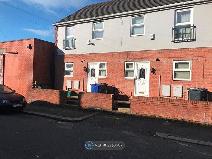 3 Bedroom Terraced House To Rent In Schofield Street, Mexborough, S64